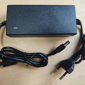 NPA-AC20030 Gembird 20V/3A 60W, Coper punjac sa uzemljenjem, konektor 5.5x2.5/2.1mm