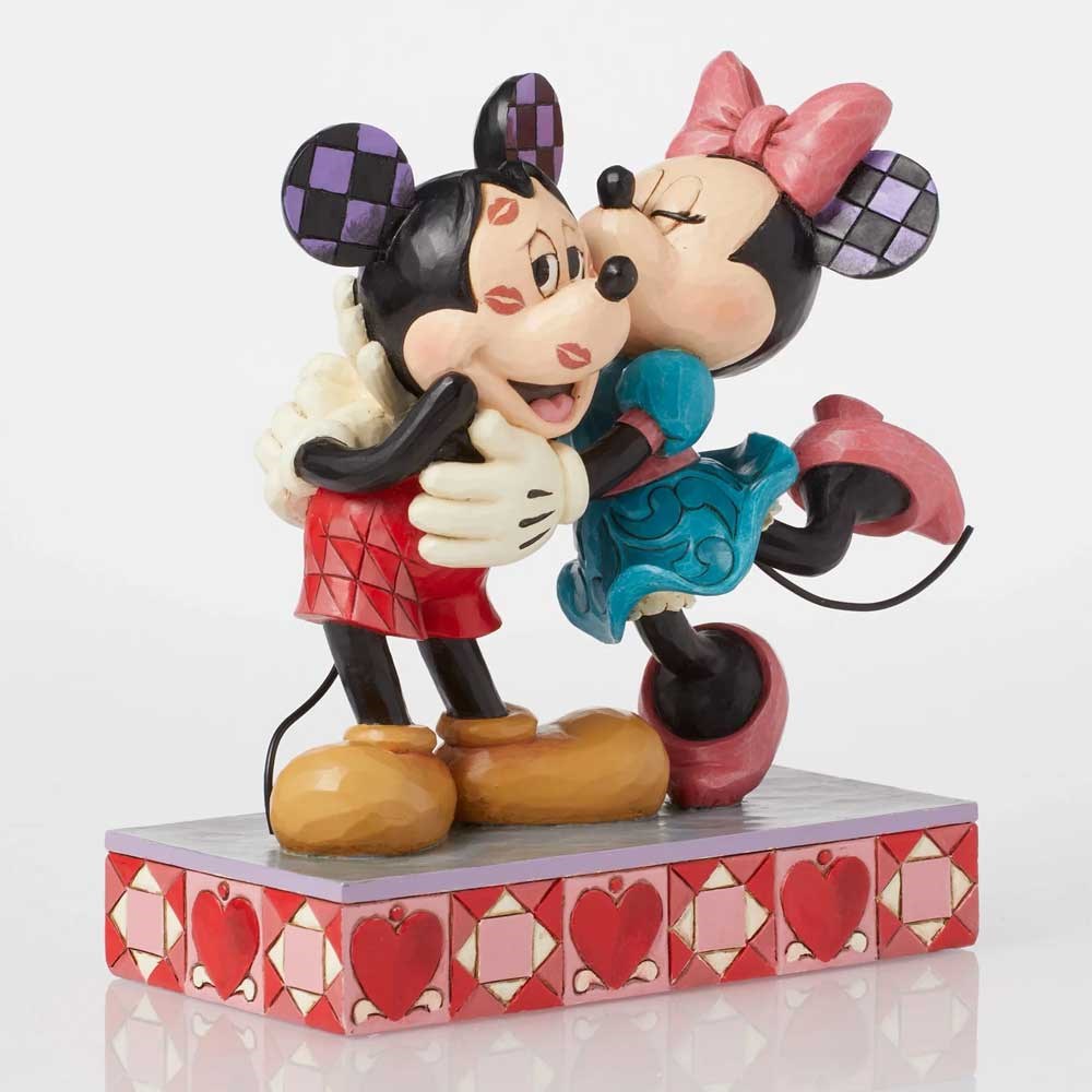 Hugs & Kisses Mickey & Minnie Love Figurine Akcione figure i igračke SOPING.RS 42 Hugs & Kisses Mickey & Minnie Love Figurine - Слика 2