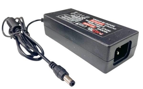 Punjac HigHTEK HT1526 12v/5A 60W, 1m kabl sa uzemljenjem, Coper napajanje, DC 5.5×2.1mm (alt. AC47) UPS i ispravljači SOPING.RS 42 Punjac HigHTEK HT1526 12v/5A 60W, 1m kabl sa uzemljenjem, Coper napajanje, DC 5.5x2.1mm (alt. AC47) - Слика 2
